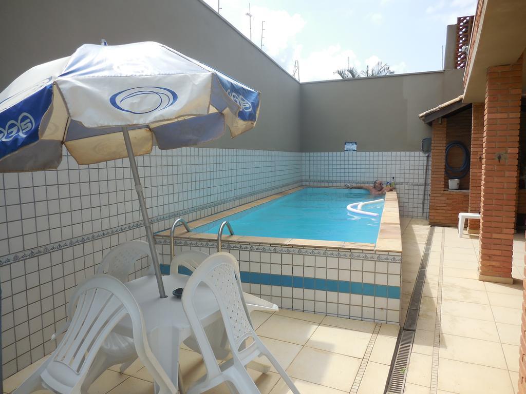 Sobrado Com Piscina Em Condomino Fechado A 150 M Da Praia Карагуататуба Екстер'єр фото